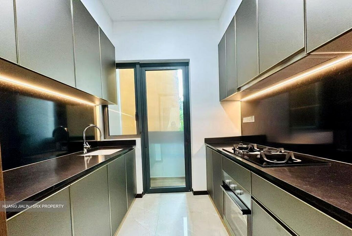 Normanton Park (D5), Terrace #449380191